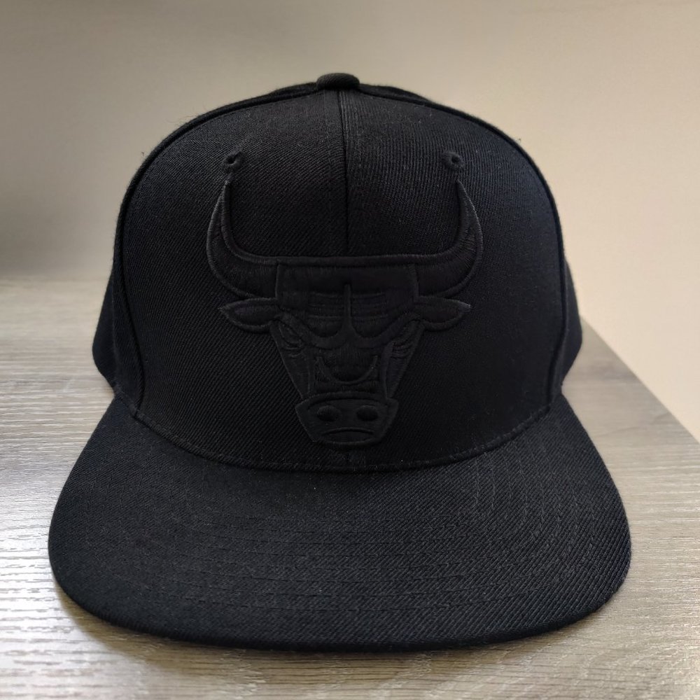 Mitchell & Ness Chicago Bulls Snapback Hat Cap
